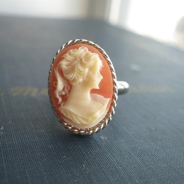 agate cameo